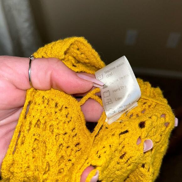 Anna-Kaci Mustard Yellow crochet cardigan swimsuit coverup high low floral SZ SM - Picture 4 of 9